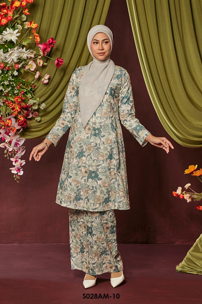 Ameera Kurung in Pastel Green (S028AM-10)