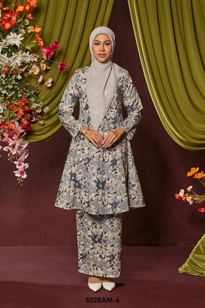 Ameera Kurung in Midnight Blue (S028AM-6)