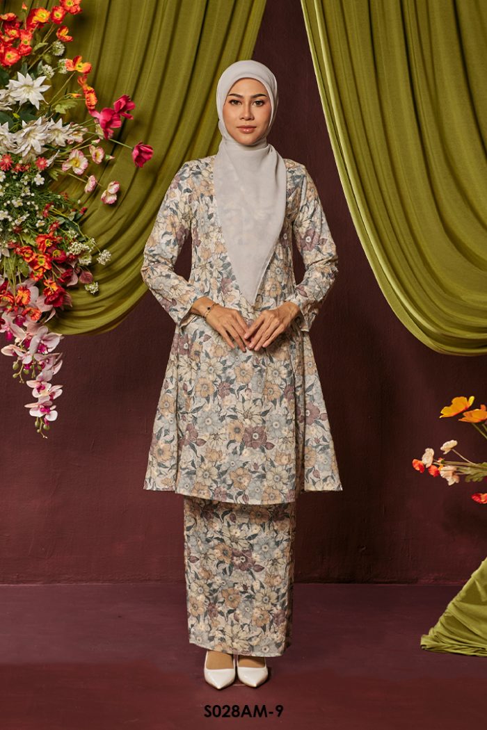 Ameera Kurung in Rosewood (S028AM-9)