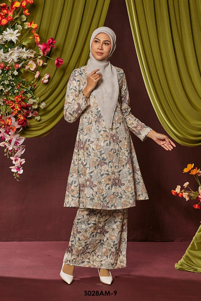 Ameera Kurung in Rosewood (S028AM-9)