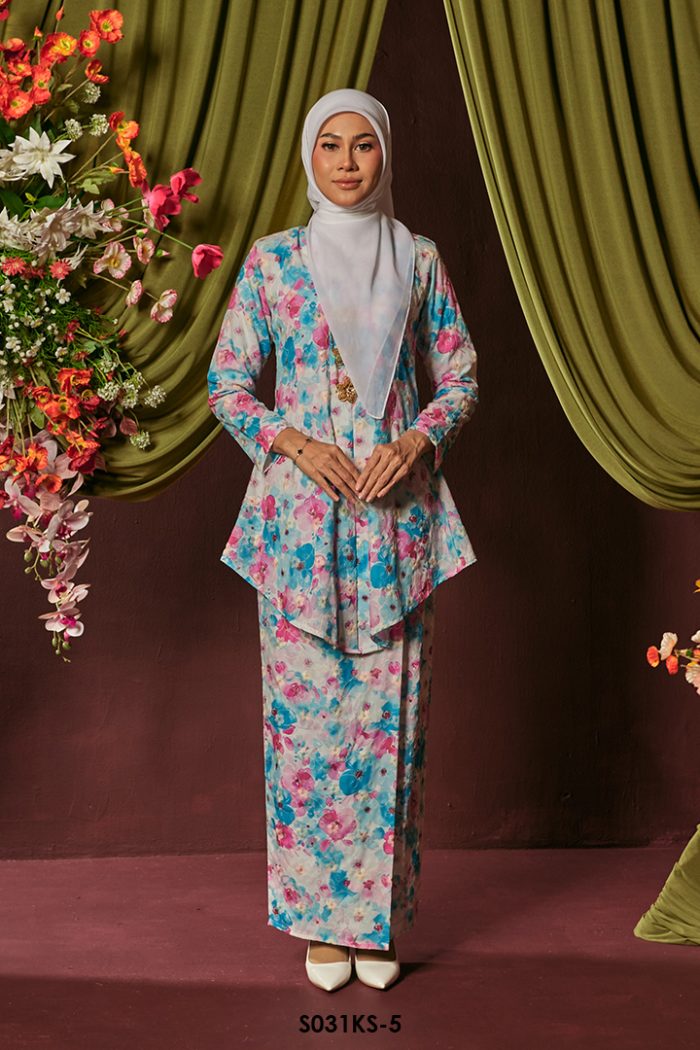 Kebaya Saloma in Sky Blue (S031KS-5)