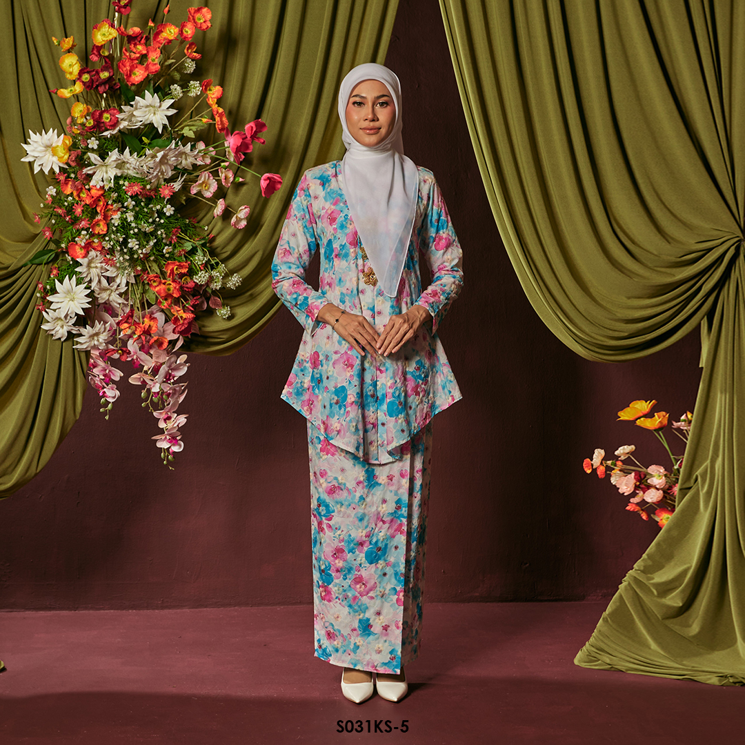 Kebaya Saloma in Sky Blue (S031KS-5)