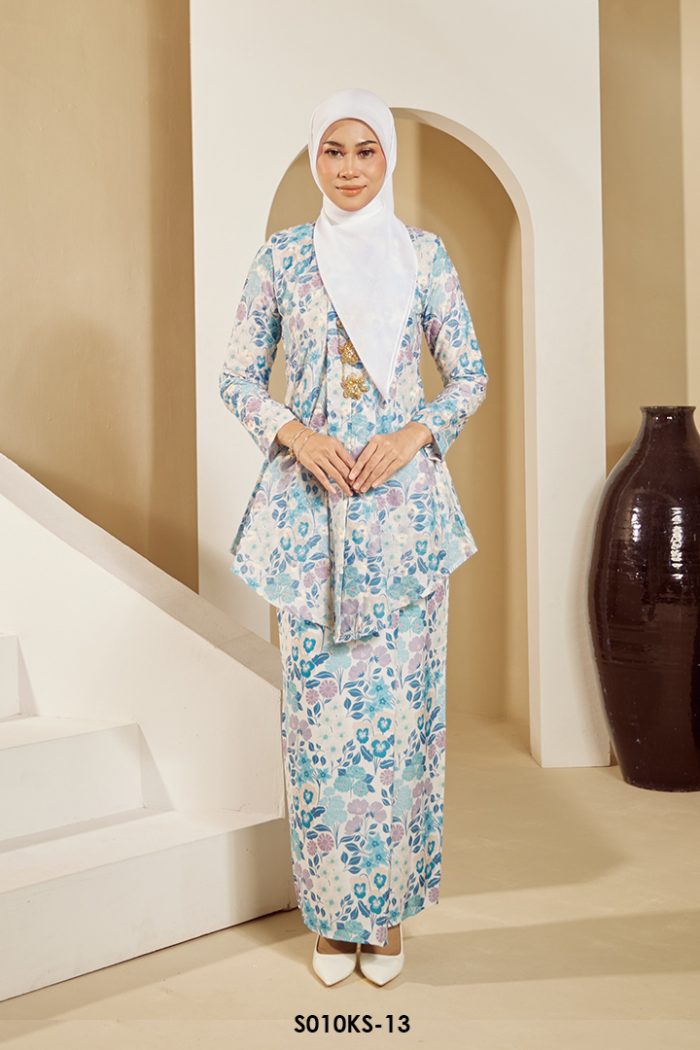 Kebaya Saloma in Azure Blue (S010KS-13)