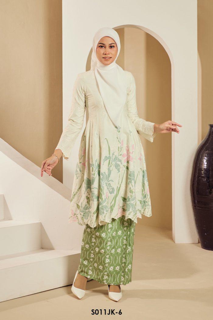 Juliana Kurung in Apple Green (S011JK-6)