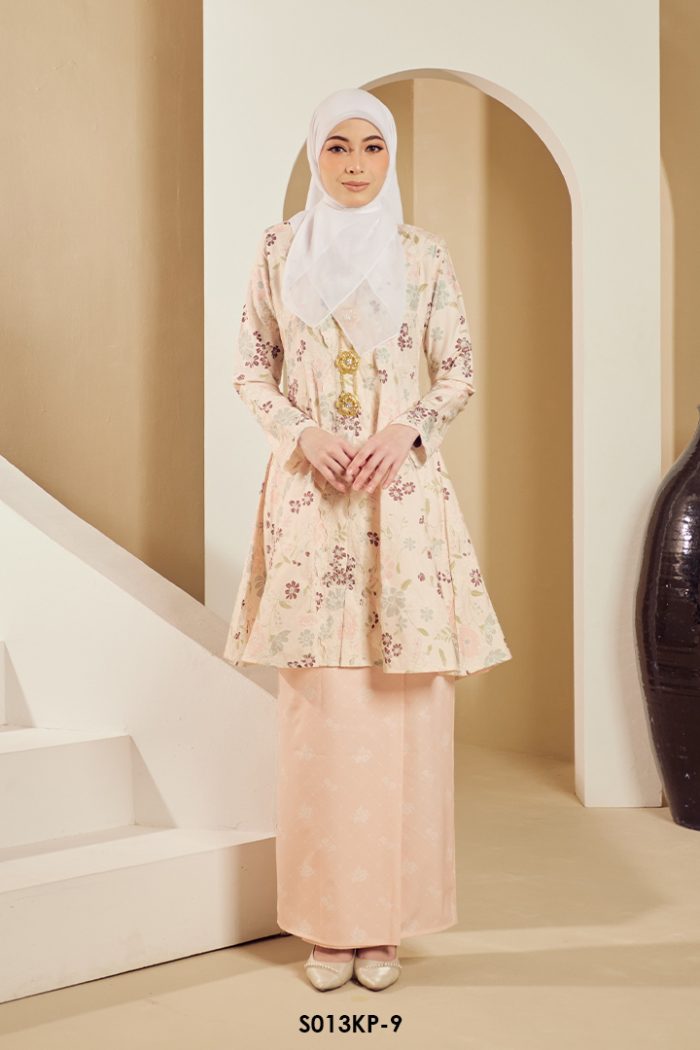 Kebarung Kalthom Petite in Peach (S013KP-9)