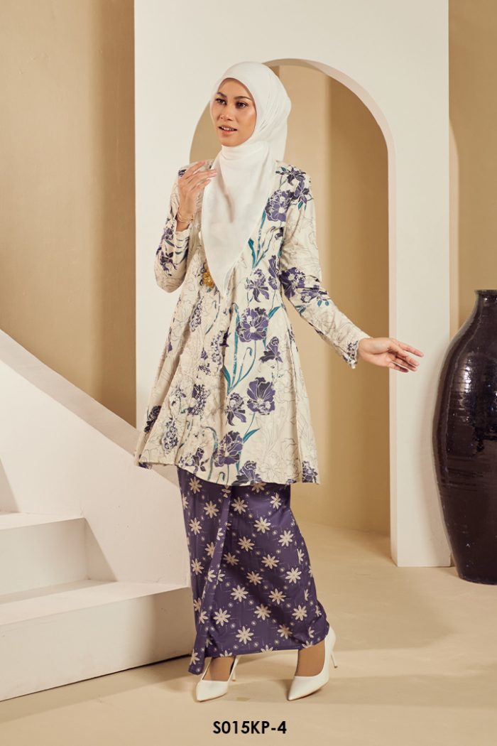 Kebarung Kalthom Petite in Indigo (S015KP-4)