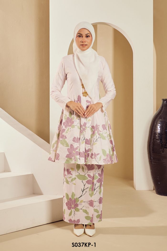 Kebarung Kalthom Petite in Pink (S037KP-1)