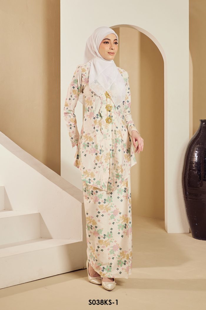 Kebaya Saloma in Cream (S038KS-1)