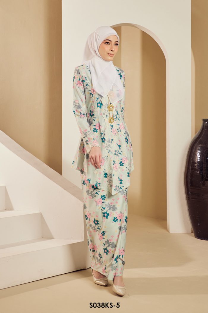 Kebaya Saloma in Sage Green (S038KS-5)
