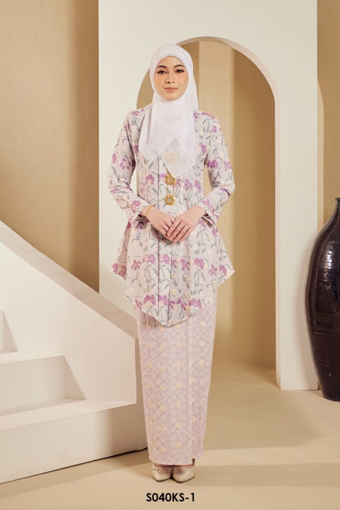 Kebaya Saloma in Mulberry (S040KS-1)
