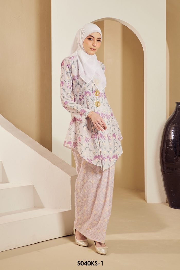 Kebaya Saloma in Mulberry (S040KS-1)