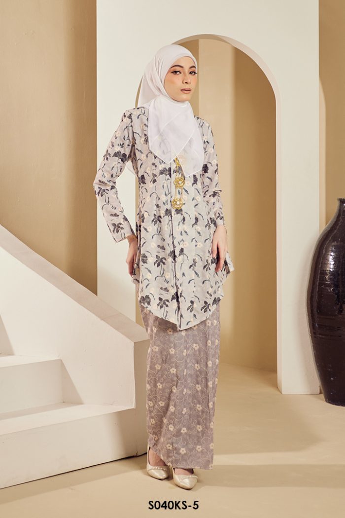 Kebaya Saloma in Ash Grey (S040KS-5)