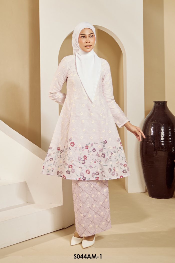 Ameera Kurung in Lilac (S044AM-1)
