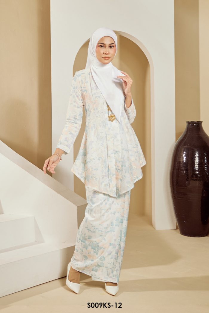 Kebaya Saloma in Mint Green (S009KS-12)