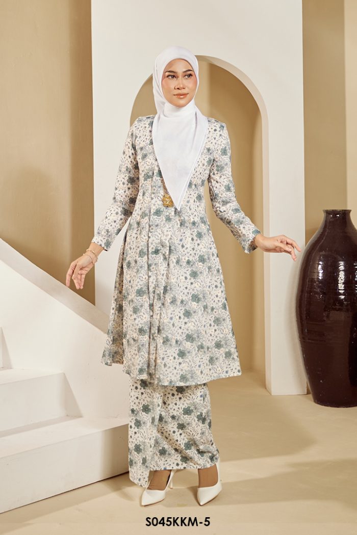 Kebarung Kalthom in Pastel Green (S045KKM-5)