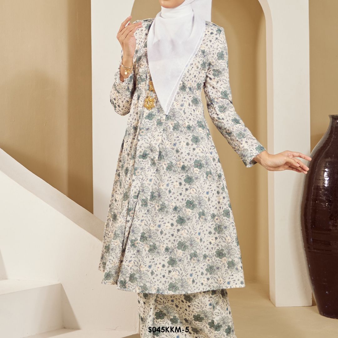 Kebarung Kalthom in Pastel Green (S045KKM-5) - Image 3